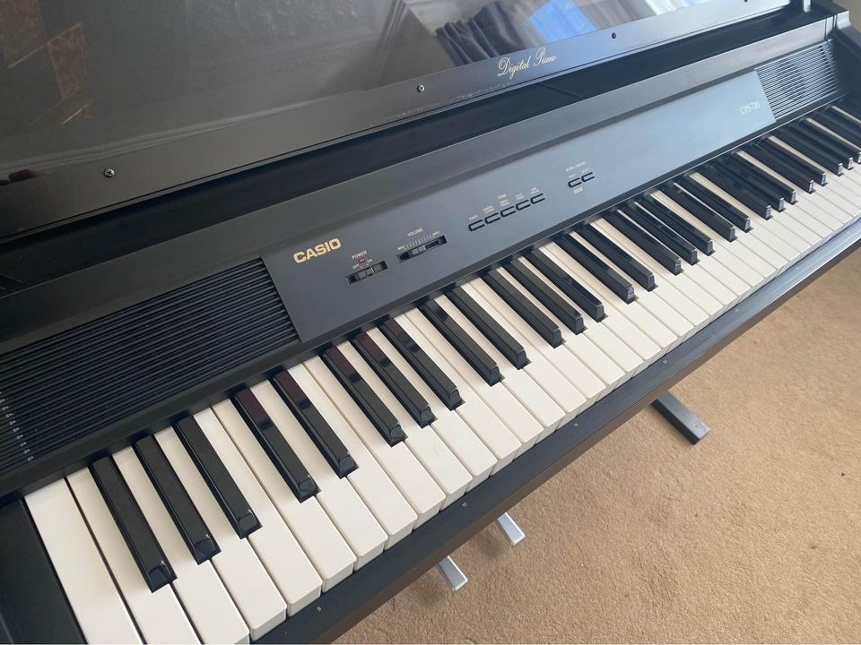 Casio Digital Keyboard Piano