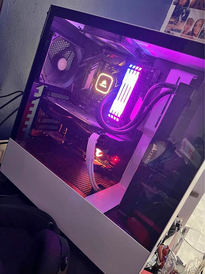 Full gaming set up specs shown on pictures